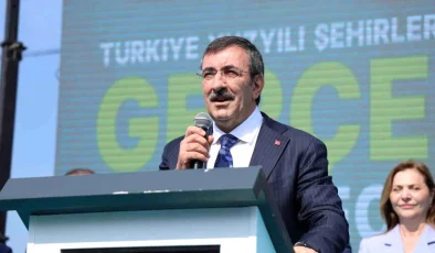 Cumhurbaşkanı Yardımcısı Cevdet Yılmaz: ‘Önümüzdeki dönem kentsel dönüşümü hızlandırıp afet risklerini azalttığımız dönem olacak’